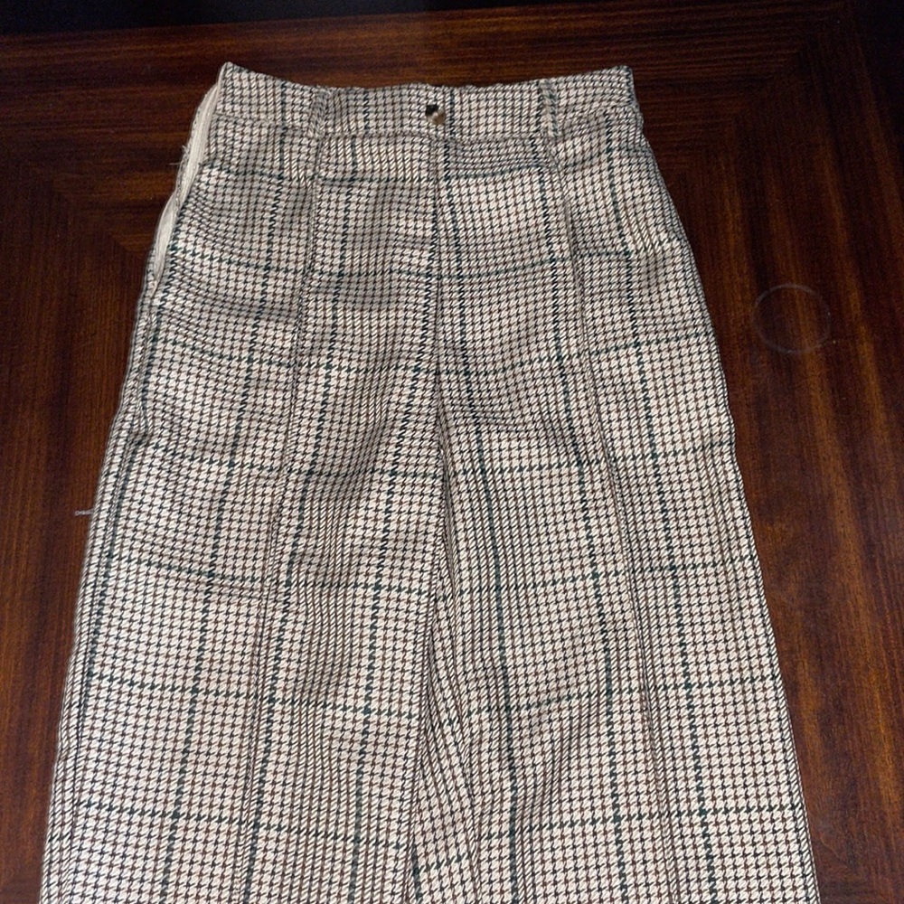 Women’s dress pants